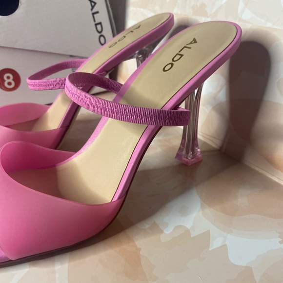 Pink Aldo kitten heels - Picture 5 of 5
